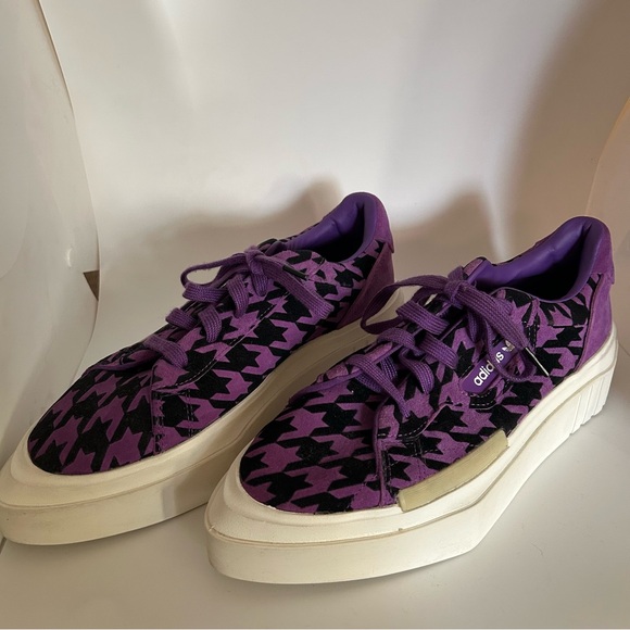 adidas Shoes - Adidas women’s hypersleek houndstooth sneakers size 9